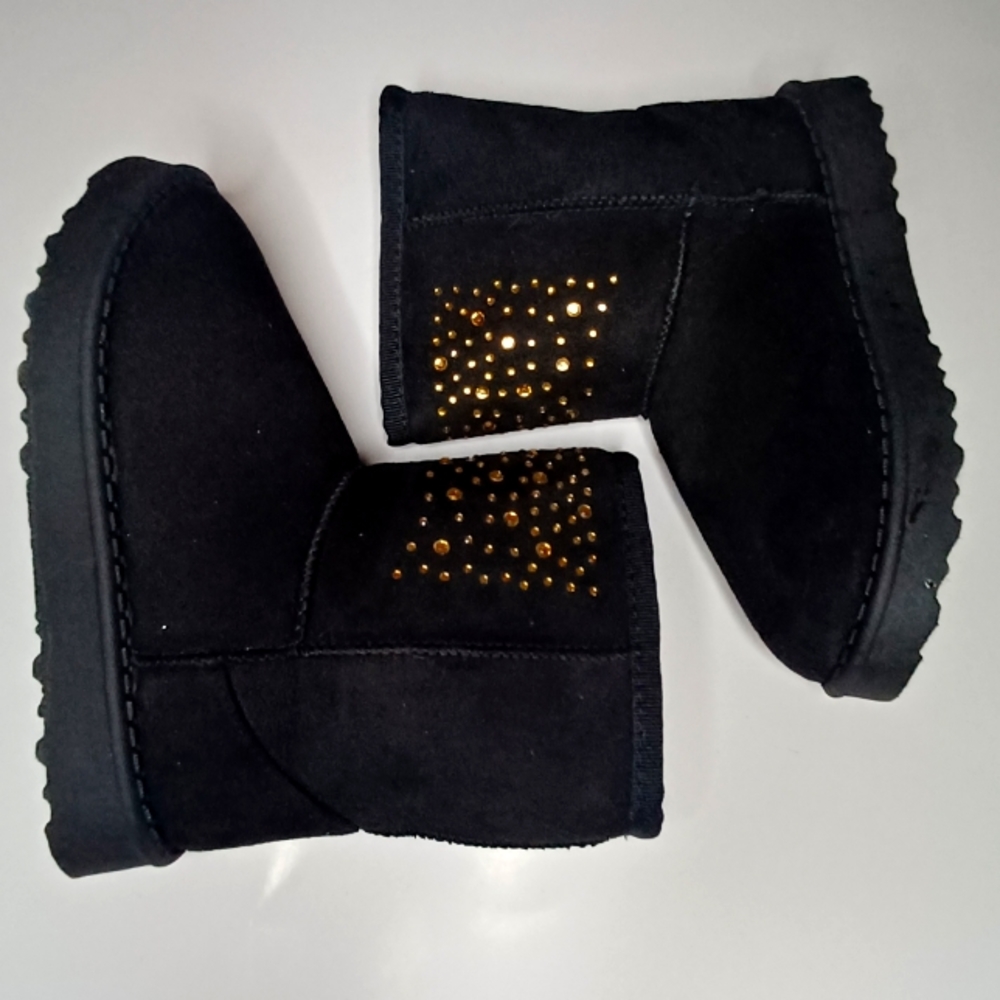 Girls boots size 13